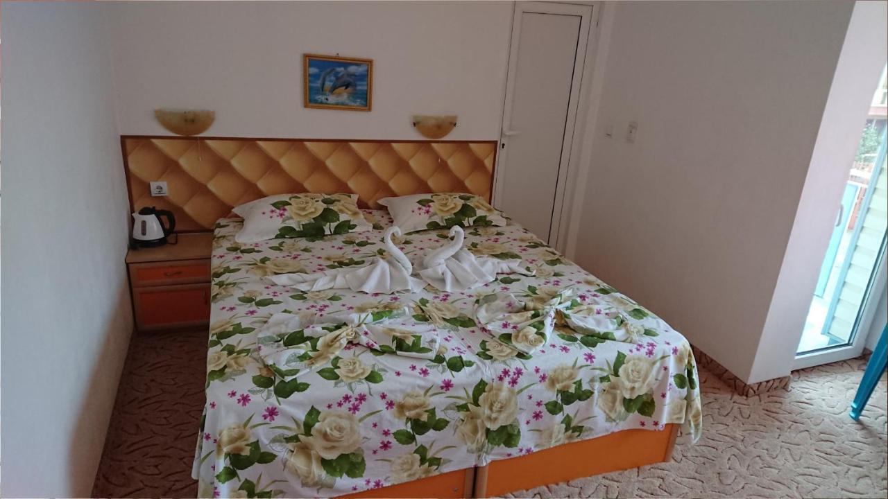 Sianie Guest House Ravda Exteriér fotografie