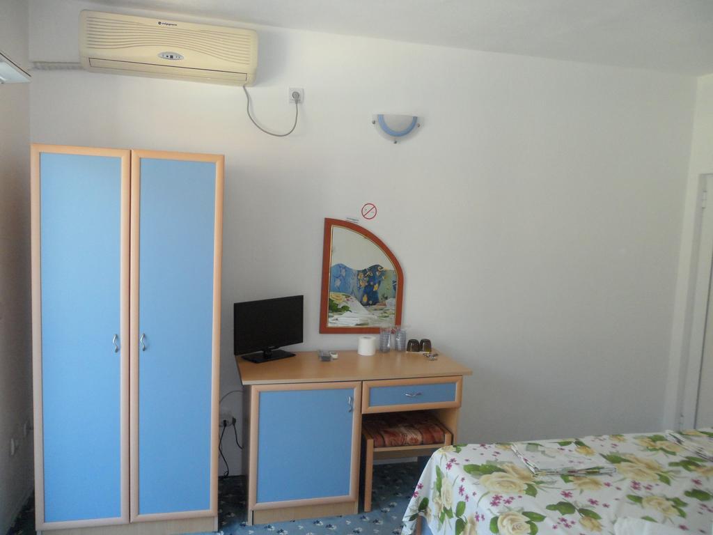 Sianie Guest House Ravda Exteriér fotografie
